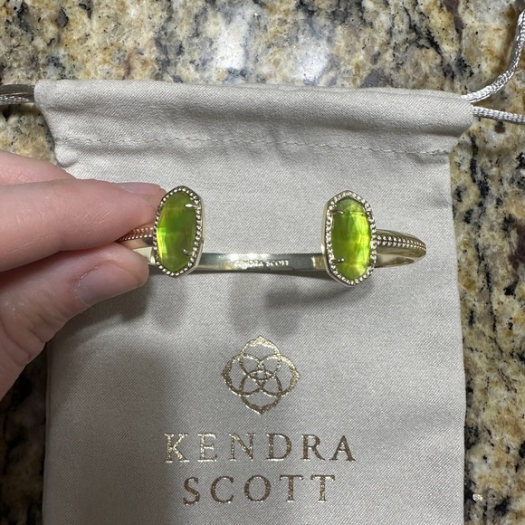 Kendra Scott Bracelet with Green Stones - Picture 4 of 4